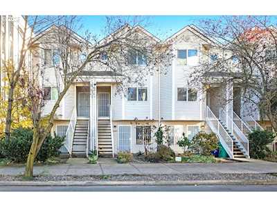 10442 E Burnside ST Portland, OR 97216