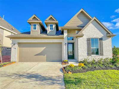 11656 Whirlaway Dr Willis, TX 77318