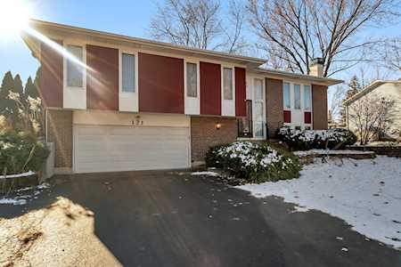 121 Camelot Way Bolingbrook, IL 60440