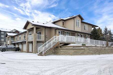 105 Fontaine Crescent #104 Fort McMurray, AB T9H 0
