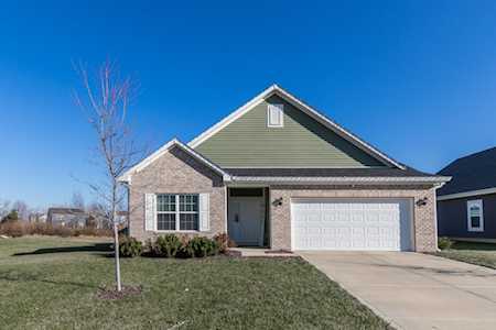 6299 N Rosewood Dr Mccordsville, IN 46055