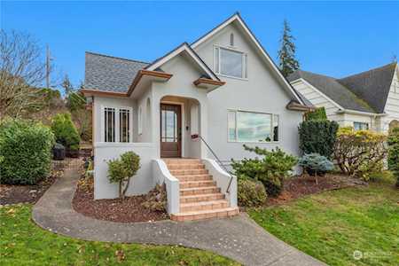 813 15th St. Bellingham, WA 98225