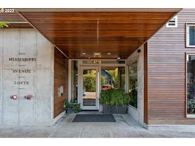 4216 N Mississippi AVE #301 Portland, OR 97217
