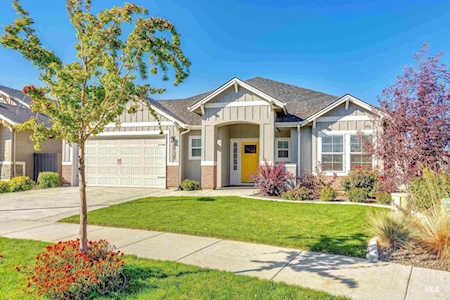 2305 N Sugar Loop Ave Star, ID 83669