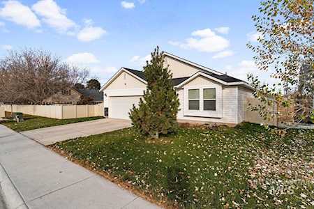 12576 Delphia Street Caldwell, ID 83607