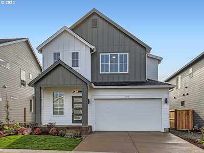 17428 SW Trillium LN #4 Sherwood, OR 97140