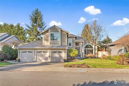 21512 SE 280th St Maple Valley, WA 98038
