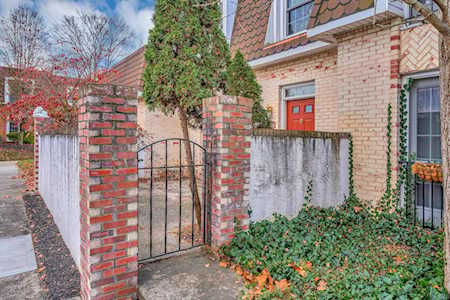 2863 Chateau Circle Columbus, OH 43221