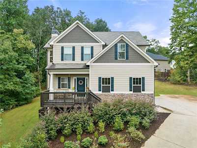 181 Bryn Drive Dawsonville, GA 30534