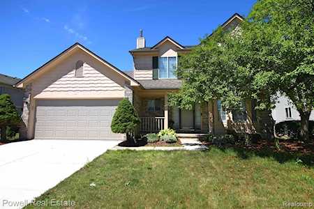 3264 River Meadow Circle Canton Twp, MI 48188