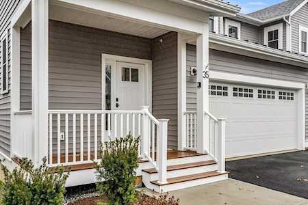 7 East Dexter Avenue #35 Woburn, MA 01801