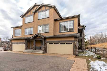 10 Discovery Ridge Hill SW #402 Calgary, AB T3H 5X2