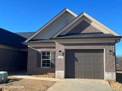Lot 5 Meadow Valley Ln Louisville, KY 40291