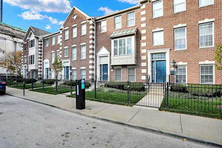 322 E Ohio St Indianapolis, IN 46204