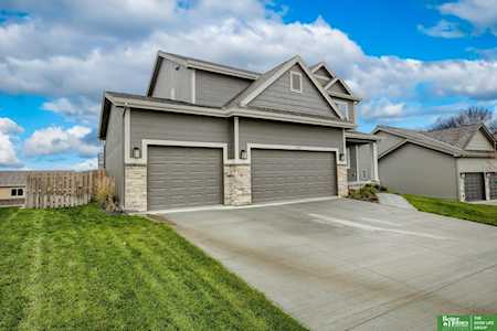 6122 S 211th St Omaha, NE 68022