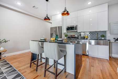 33 Wallis Ave #2 Jersey City, NJ 07306