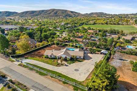 1692 Marilyn Lane San Marcos, CA 92069