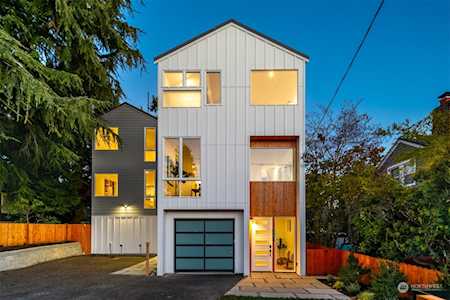 7030 Mary Ave NW Seattle, WA 98117
