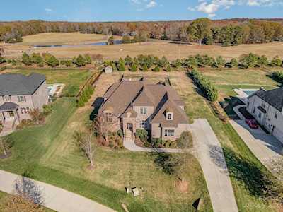 316 Squash Harvest Ct Weddington, NC 28104