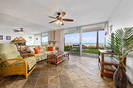 3741 Lower Honoapiilani Rd #106 Lahaina, HI 96761