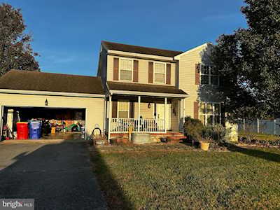 307 S Winding Brooke Dr Seaford, DE 19973