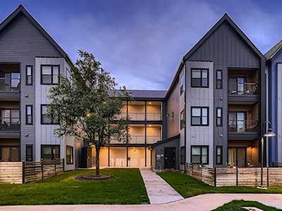 3101 Govalle Ave #103 Austin, TX 78702