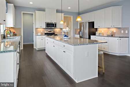 9725 Passage Dr Upper Marlboro, MD 20772