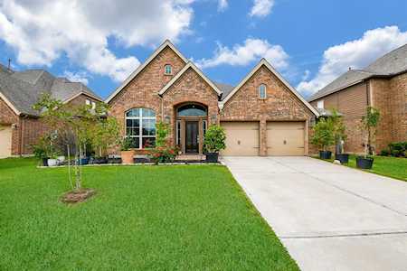1820 Emerald Trace Ln Pearland, TX 77584