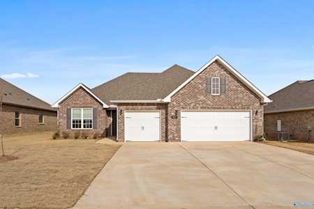 3034 Henry Road Decatur, AL 35603