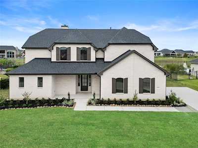 10899 Decatur St Willis, TX 77318