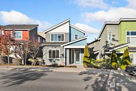 874 SW 97th St Seattle, WA 98106
