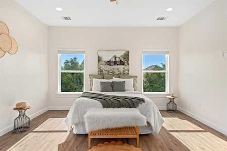 17701 Village Dripping Springs, TX 78620