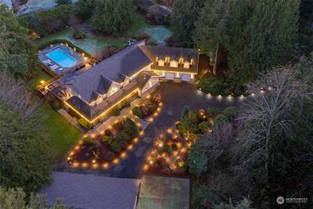 24520 NE 196th St Woodinville, WA 98077