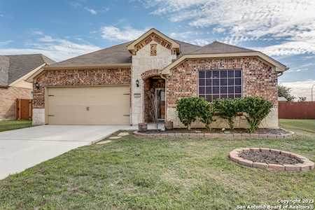 3404 Woodlawn Farms Schertz, TX 78154