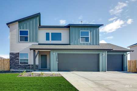 4146 E Jamestown Dr Nampa, ID 83686
