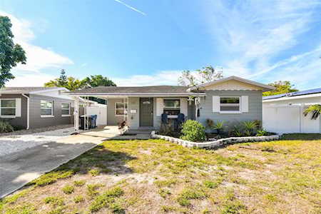 1128 45th St N St. Petersburg, FL 33713