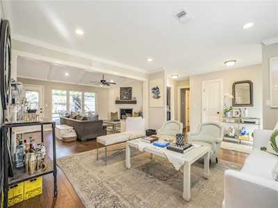 10622 Russett Dr Houston, TX 77042