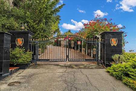 21991 Scenic Heights Way SARATOGA, CA 95070