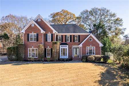 3525 Southlake Court Cumming, GA 30041