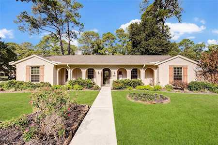 6622 Glenn Lakes Dr Houston, TX 77069