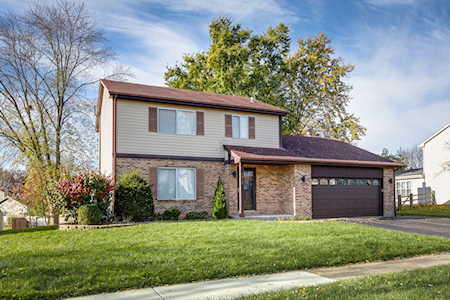 1256 Evergreen Dr Carol Stream, IL 60188