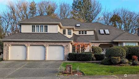 4232 185th Place SE Issaquah, WA 98027