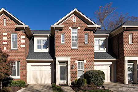 921 Park Slope Dr Charlotte, NC 28209