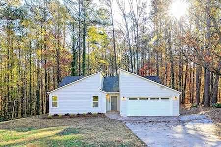 5800 Bay Pointe Sound NW Acworth, GA 30101