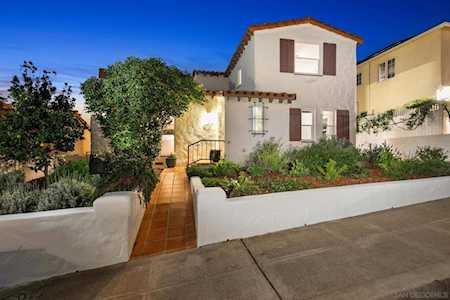 729 W Upas Street San Diego, CA 92103