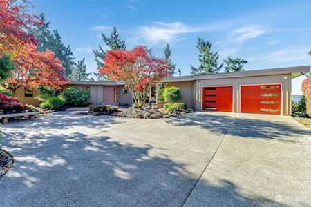 9611 S 262nd Place Kent, WA 98030