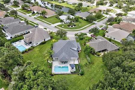 427 E SW Key Lime Square Vero Beach, FL 32968
