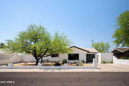 8313 E Clarendon Ave Scottsdale, AZ 85251