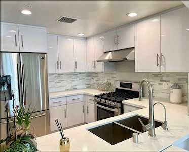 1598 Long Beach Blvd #302 Long Beach, CA 90813