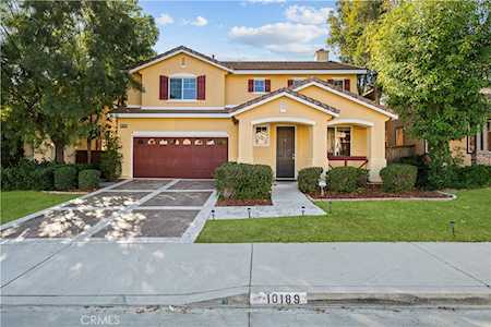 10189 Coral Ln Moreno Valley, CA 92557